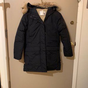 Woolrich women down parka with fur ruff